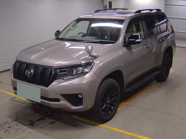 2023 Toyota Land Cruiser Prado TX L-PマットブラE 4WD auction photo 4