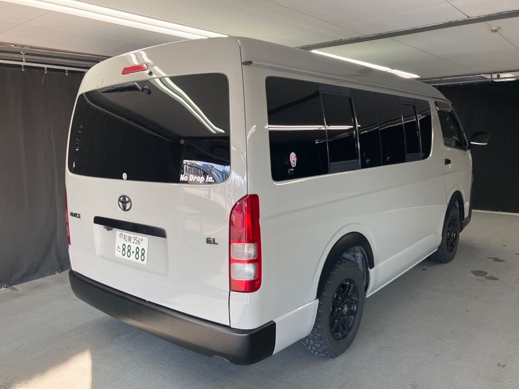 2010 Toyota ハイエースW GL auction photo 4