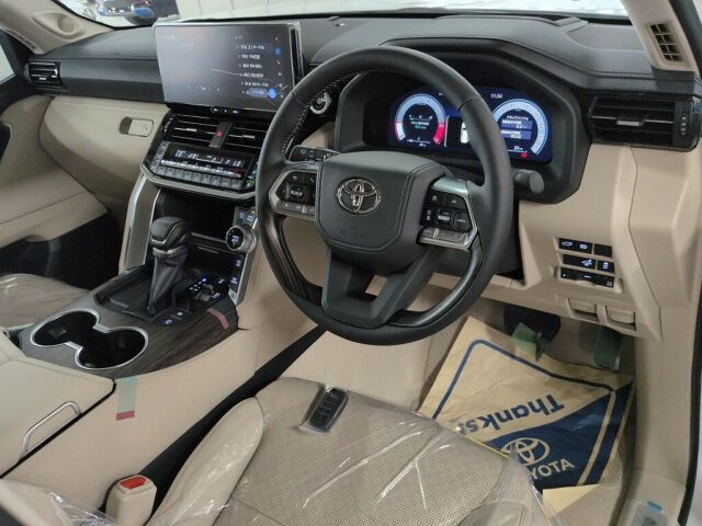 2026 Toyota Land Cruiser ZX 4WD auction photo 3