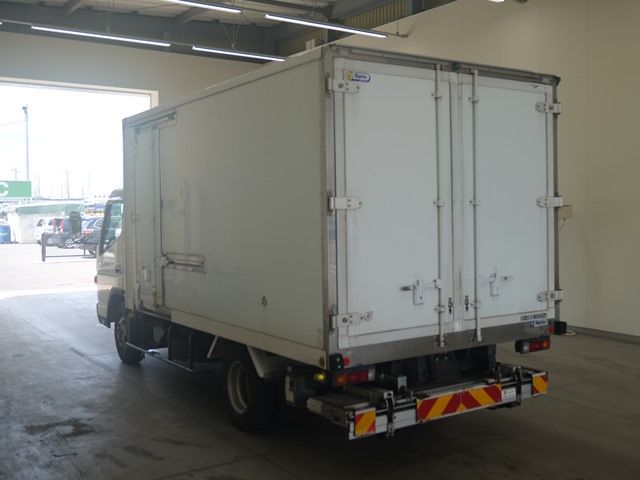 2017 Mitsubishi Fuso Canter Reitou PG auction photo 2