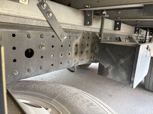 2017 Mitsubishi Fuso Canter Reitou PG auction photo 12