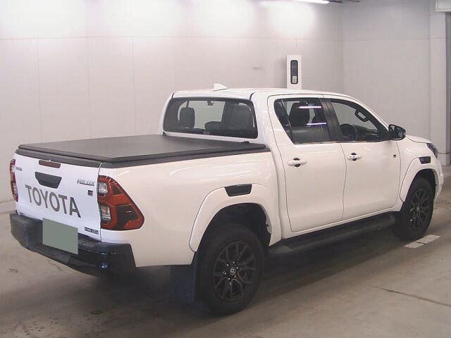 2023 Toyota Hilux Z GR Sport 4WD auction photo 5