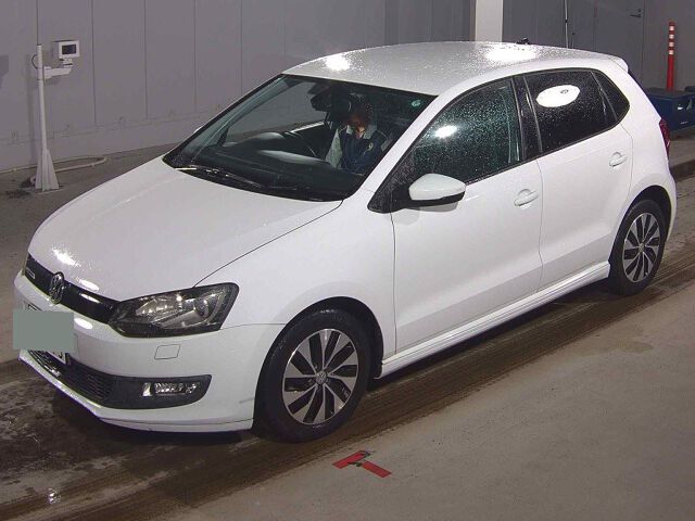2015 Volkswagen ポロ ブルーモーション auction photo 4