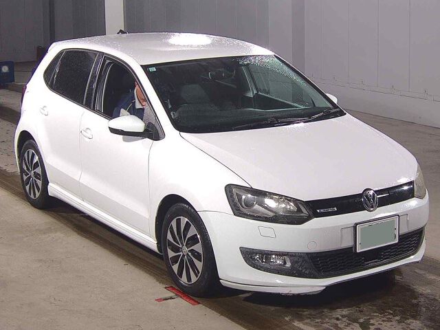 Japan Auction Vehicles 8 2015 Volkswagen ポロ ブルーモーション auction photo