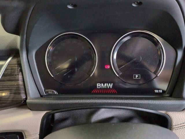 2019 BMW 2 Series 218Dアクティツアラグ auction photo 6