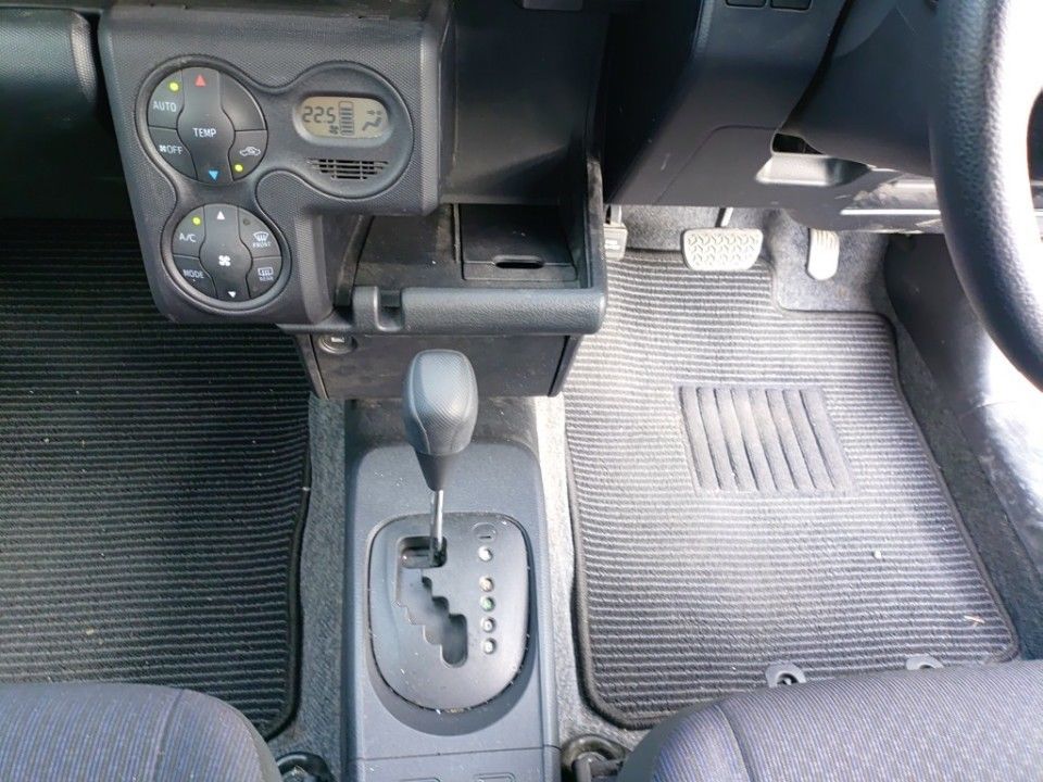 2022 Toyota Probox auction photo 12