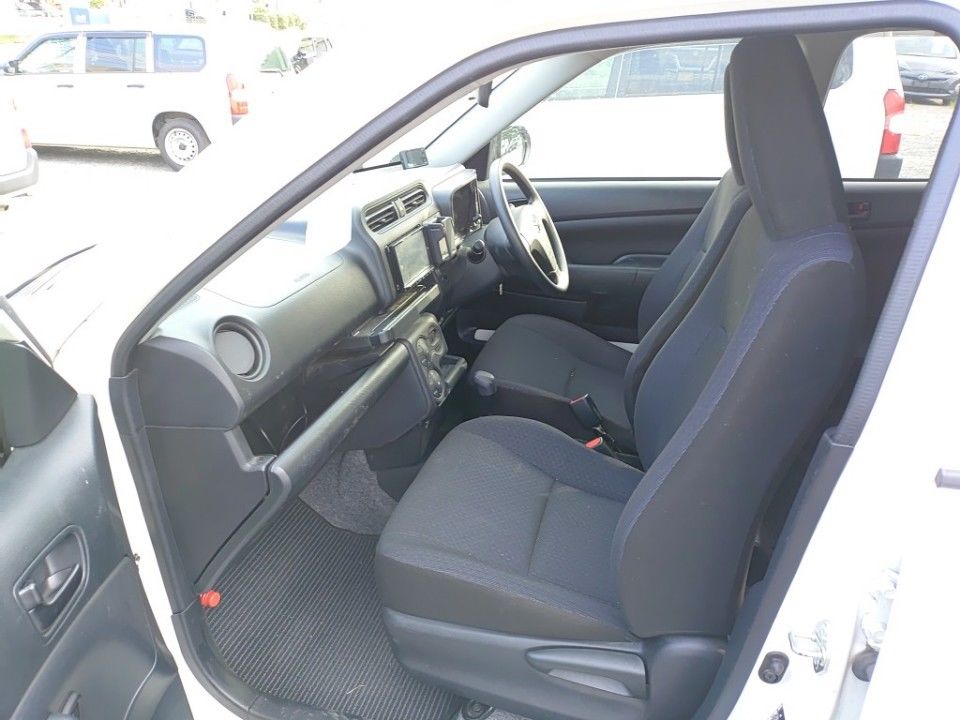2022 Toyota Probox auction photo 16