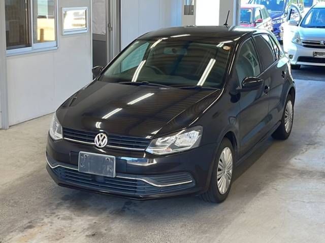 2017 Volkswagen フォルクスワーゲン ポロ TSIトレンドライン Japan auction vehicle