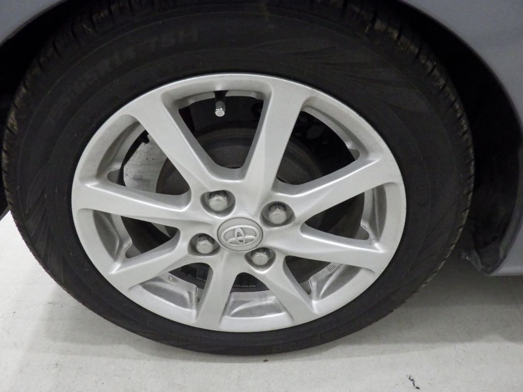 2017 Toyota ピクシスメガ L SAII auction photo 9