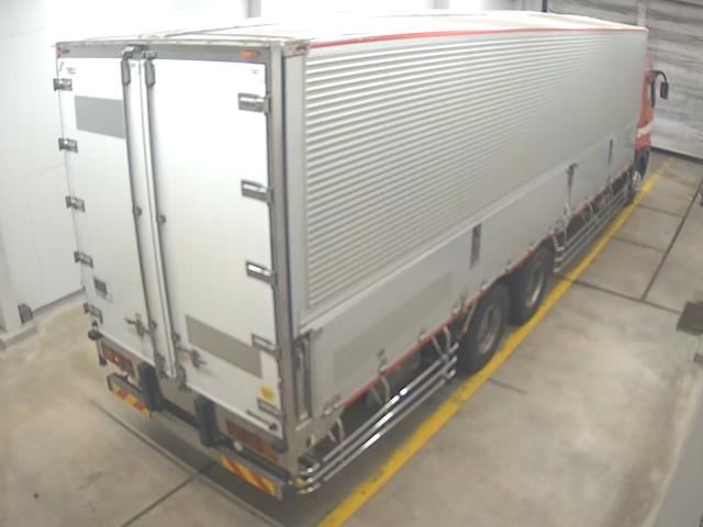 2016 Mitsubishi Fuso Wing auction photo 2