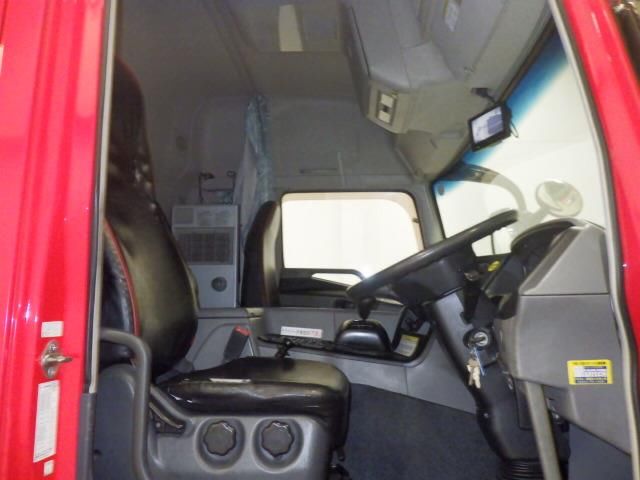 2016 Mitsubishi Fuso Wing auction photo 6