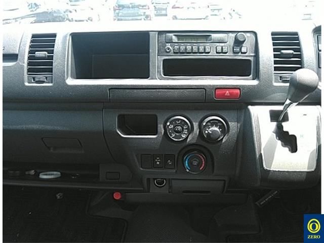 2019 Toyota Hiace auction photo 6