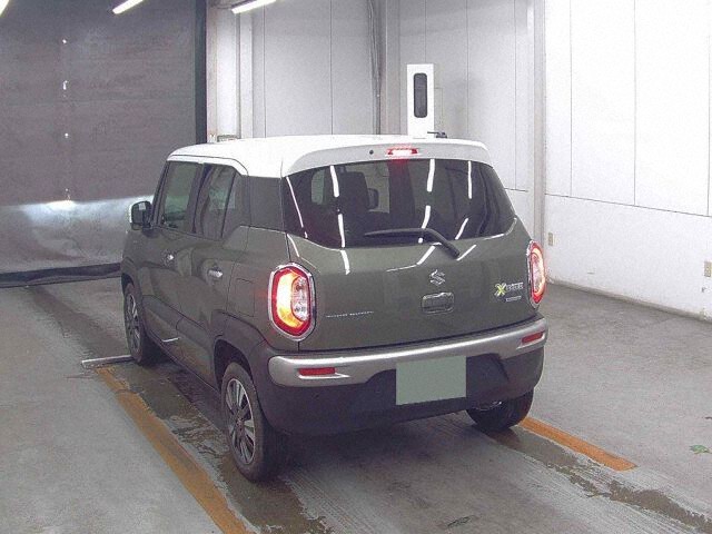 2022 Suzuki Xbee Hybrid MZ auction photo 2