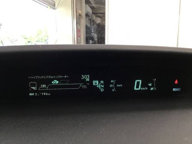 2014 Toyota Prius S auction photo 8