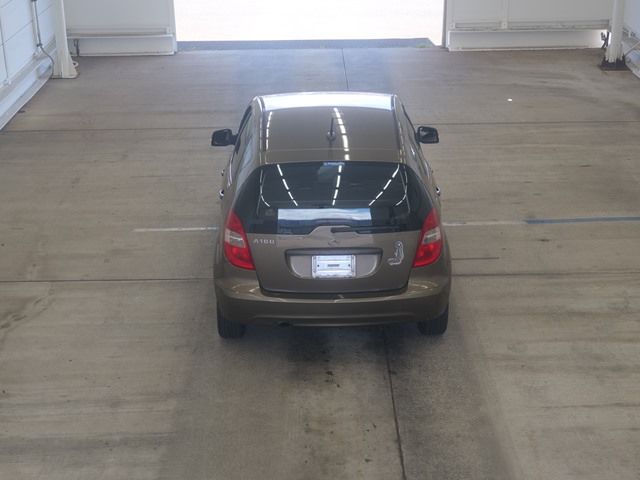 2011 Mercedes-Benz A180 auction photo 3