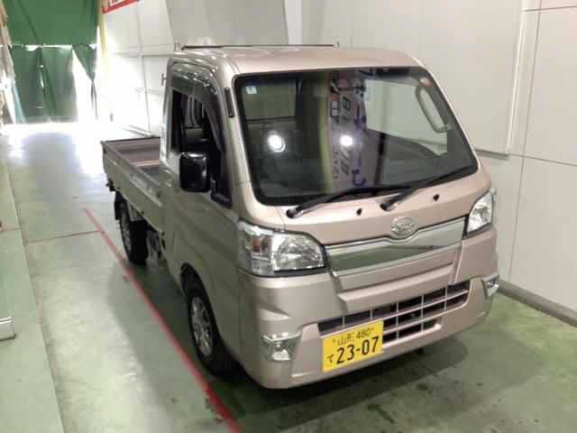 Japan Auction Vehicles 4 2019 Daihatsu Hijet 4WD Extra SA3t auction photo