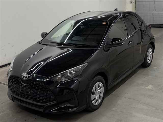 2024 Toyota Yaris X auction photo 4