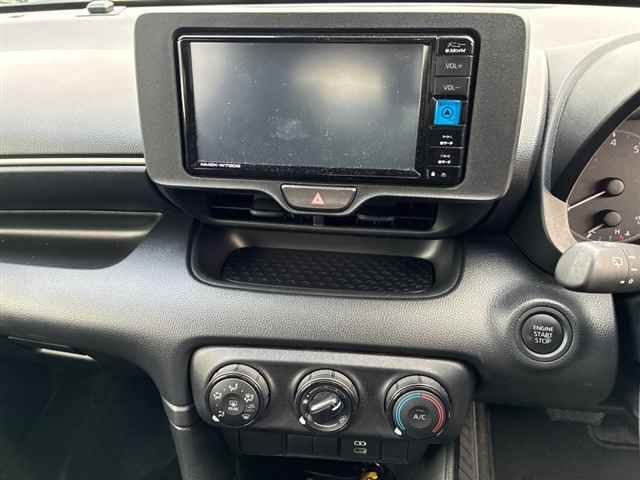 2024 Toyota Yaris X auction photo 6
