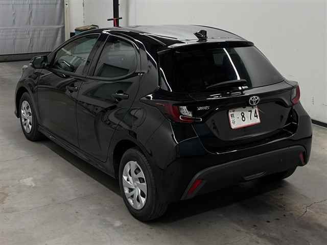 2024 Toyota Yaris X auction photo 2