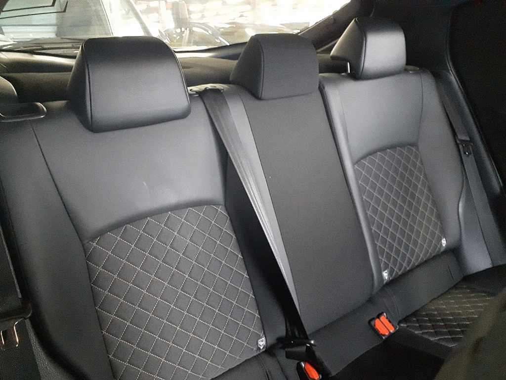 2022 Toyota C-HR G-T Mode Nero Safety 4WD auction photo 11