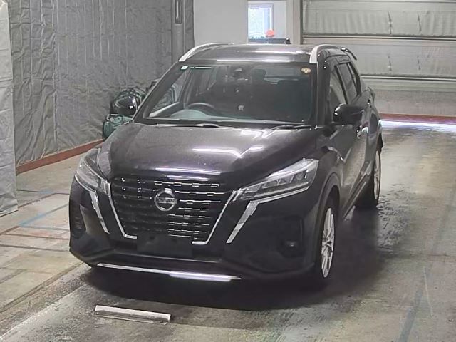 2021 Nissan Kicks X Japan auction vehicle