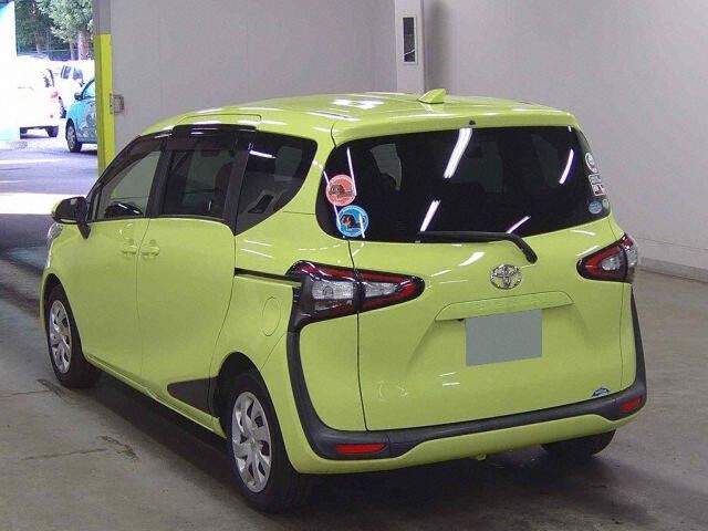 2016 Toyota Sienta G auction photo 2