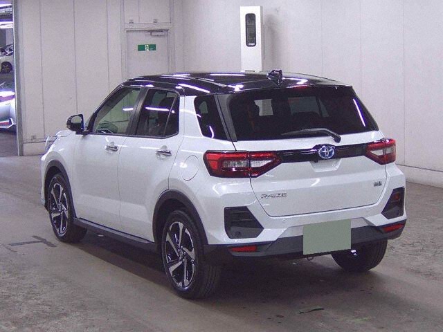 2026 Toyota Raize Hybrid Z auction photo 2