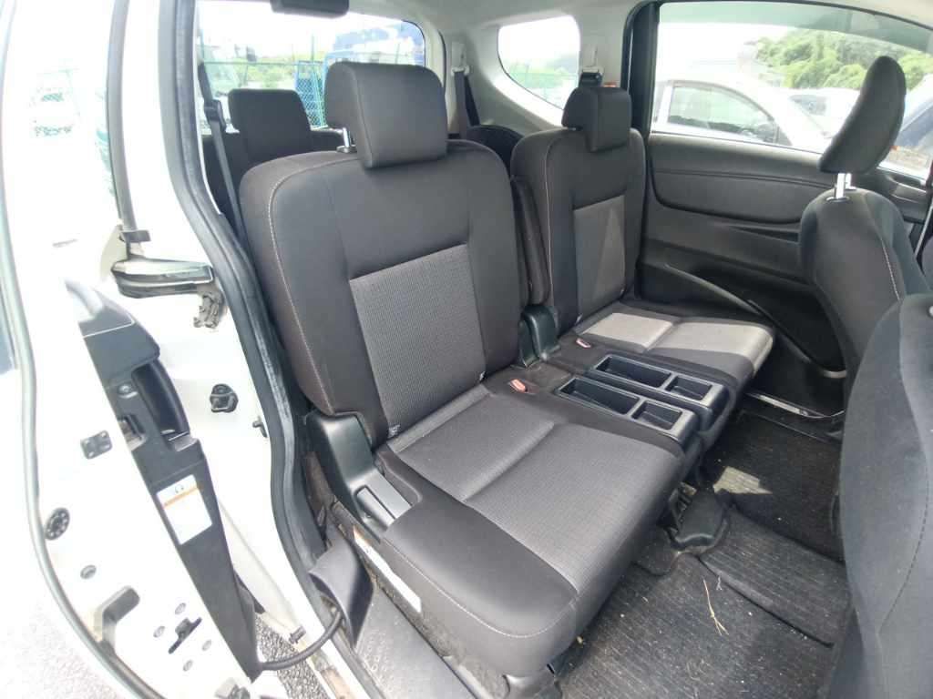 2021 Toyota Sienta G 4WD auction photo 12