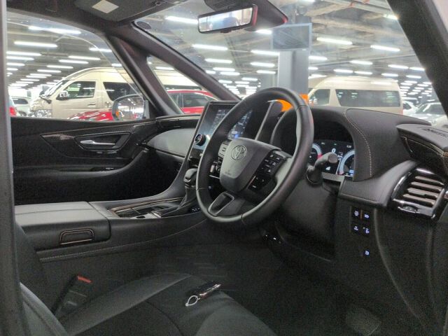 2025 Toyota Alphard X auction photo 3