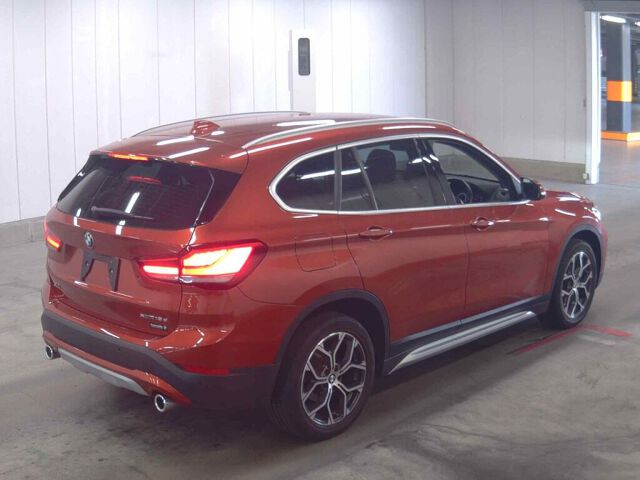 2021 BMW X1 XDRIV18D Xライン 4WD auction photo 5
