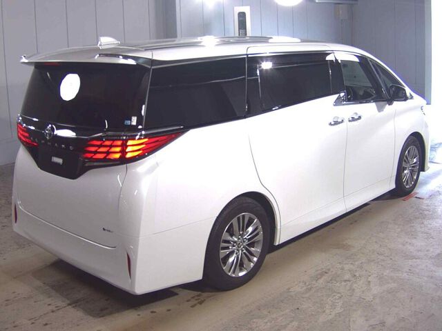 2023 Toyota Alphard Z auction photo 5