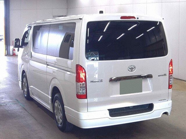 2024 Toyota Hiace LスーパーGLダーク2 auction photo 2