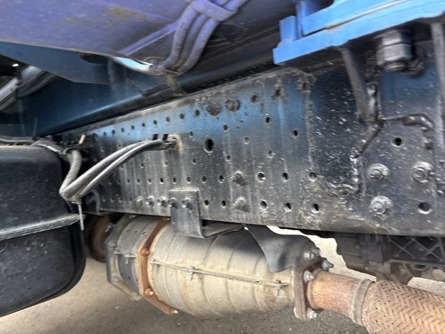 2013 Isuzu Elf コウショサギョウ auction photo 17