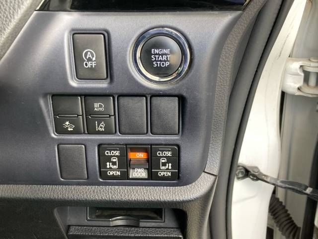 2016 Toyota Voxy ZS Kira II auction photo 5