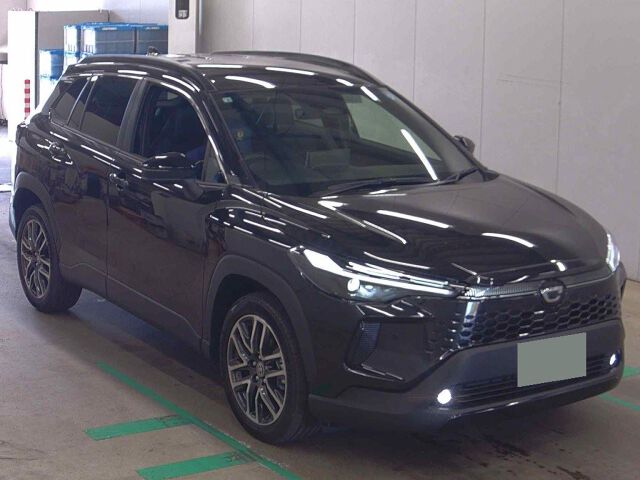 2026 Toyota Corolla Cross ハイブリッドZ Japan auction vehicle