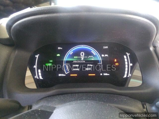 2026 Toyota Aqua Z 4WD auction photo 6