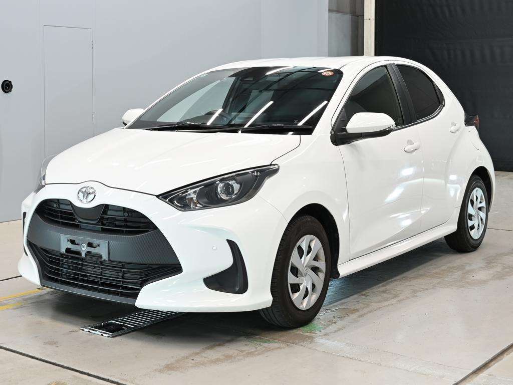 Japan Auction Vehicles 14 2022 Toyota Yaris X auction photo