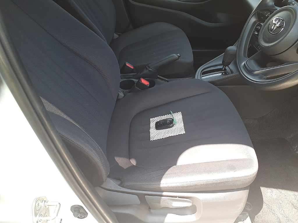2022 Toyota Yaris X auction photo 10