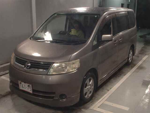 2005 Nissan Serena 20S auction photo 4