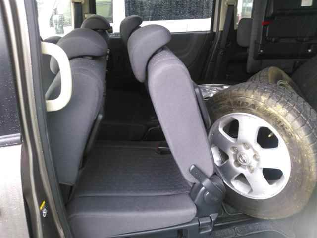 2005 Nissan Serena 20S auction photo 9