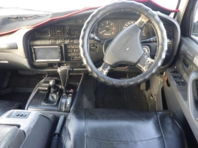 1992 Toyota Land Cruiser 80 VXリミテッド 4WD D-TB auction photo 3
