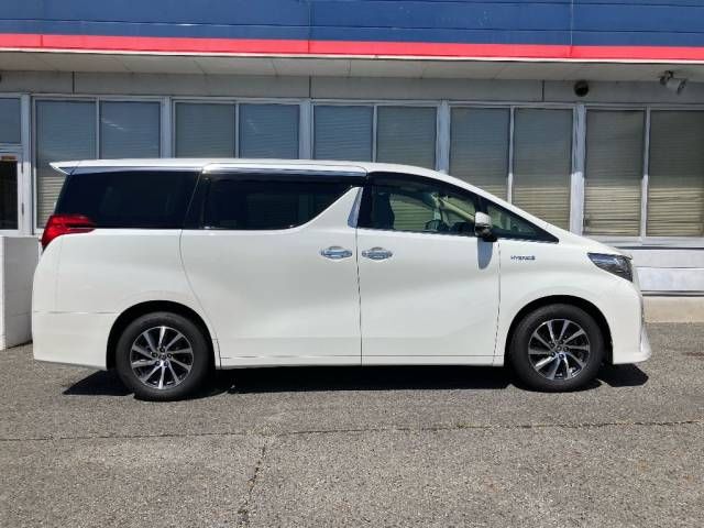 2017 Toyota Alphard G auction photo 2