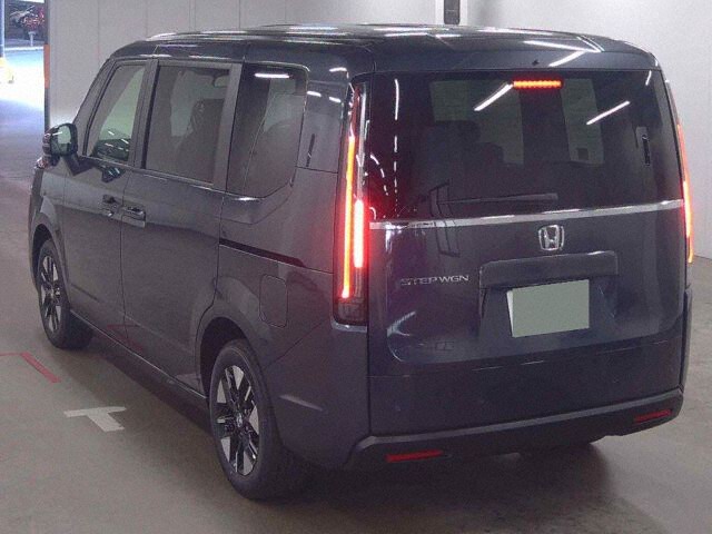 2026 Honda Stepwgn Air EX 4WD auction photo 2