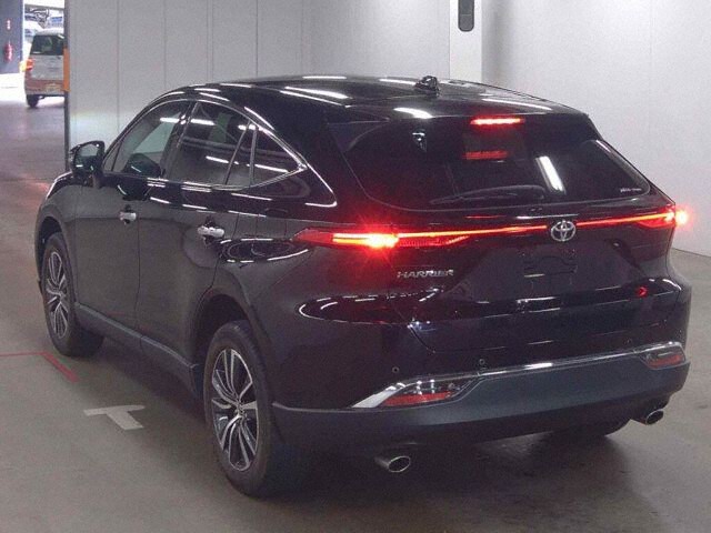 2023 Toyota Harrier G auction photo 2