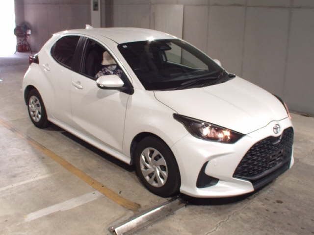 2024 Toyota Yaris X Japan auction vehicle