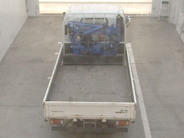 2021 Isuzu Elf With crane auction photo 3