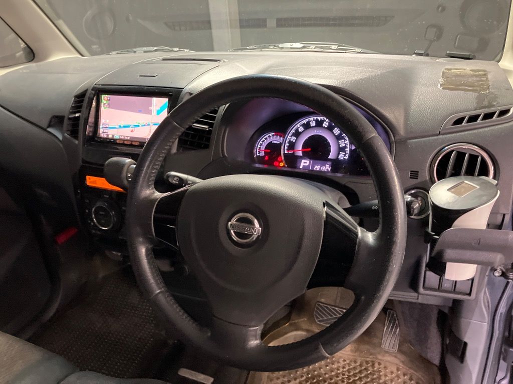 2010 Nissan Roox auction photo 3