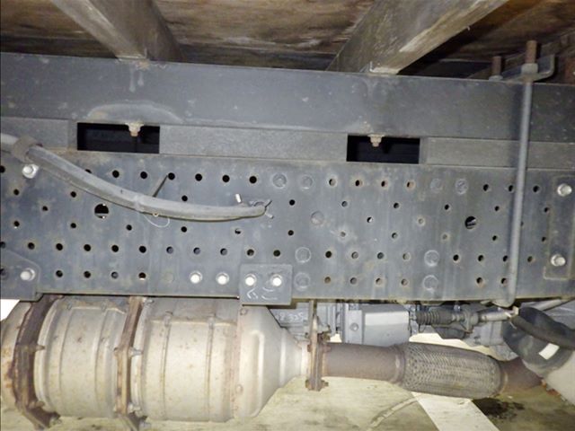2015 Isuzu Elf Flatbed auction photo 4
