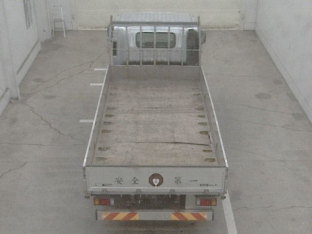 2015 Isuzu Elf Flatbed auction photo 3