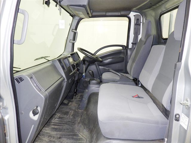 2015 Isuzu Elf Flatbed auction photo 8